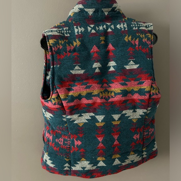 Geometric Vest - Picture 2 of 4